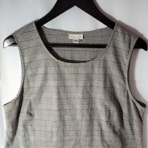 J. Jill Sleeveless Black and White Plaid Pleated Hem